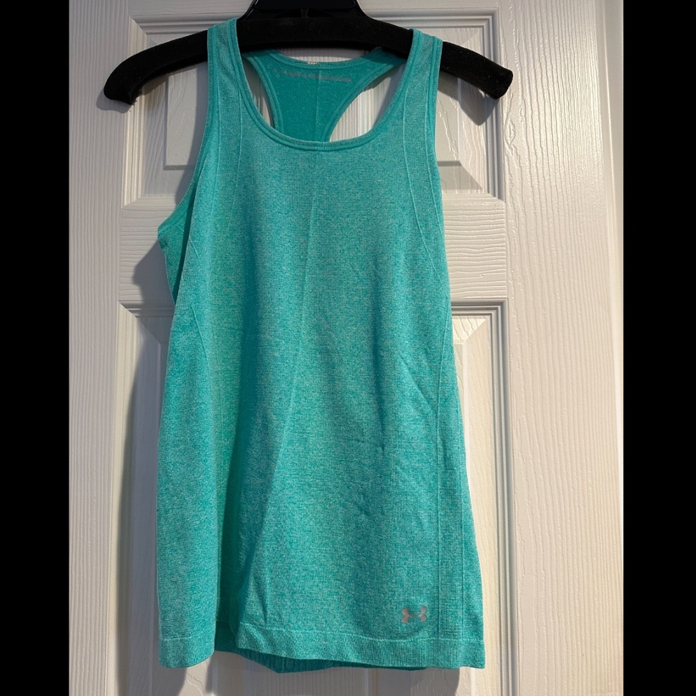 Women’s under armour tank, size XS